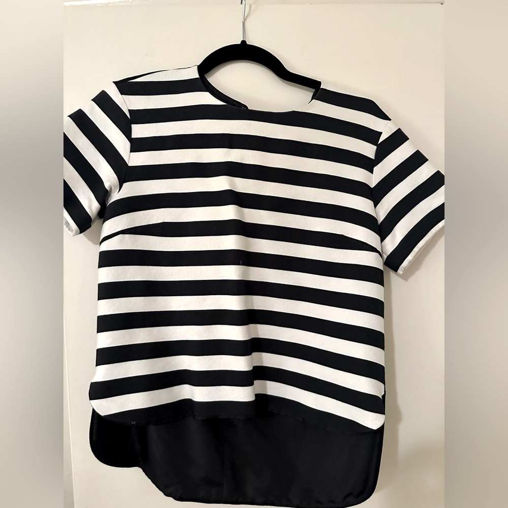 Authentic Kate Spade box shirt in stripe pattern, size 2